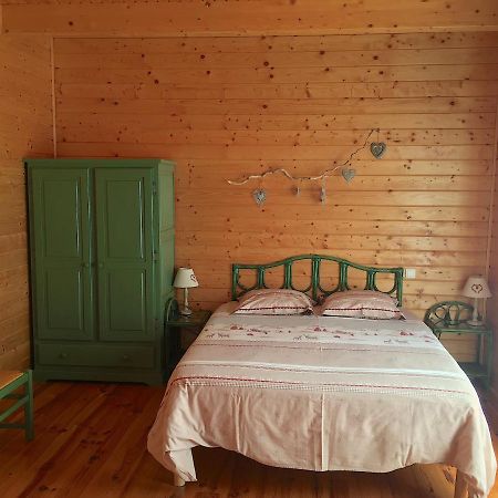 Chambres D'Hotes La Pierre D'Oran LʼArgentière-la-Bessée Bagian luar foto