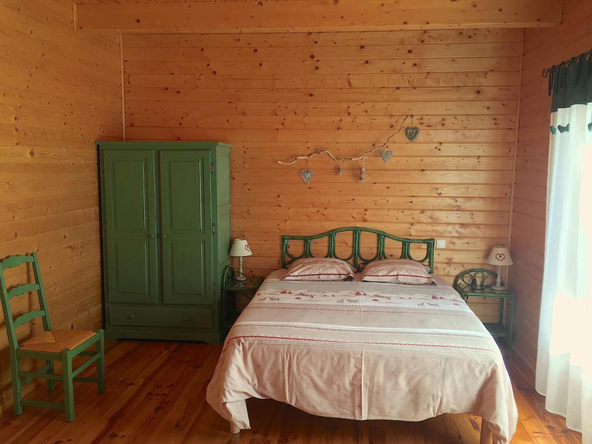 Chambres D'Hotes La Pierre D'Oran LʼArgentière-la-Bessée Bagian luar foto
