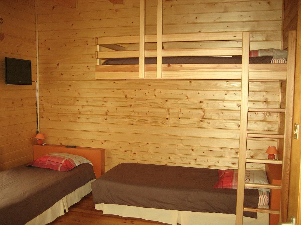 Chambres D'Hotes La Pierre D'Oran LʼArgentière-la-Bessée Bagian luar foto