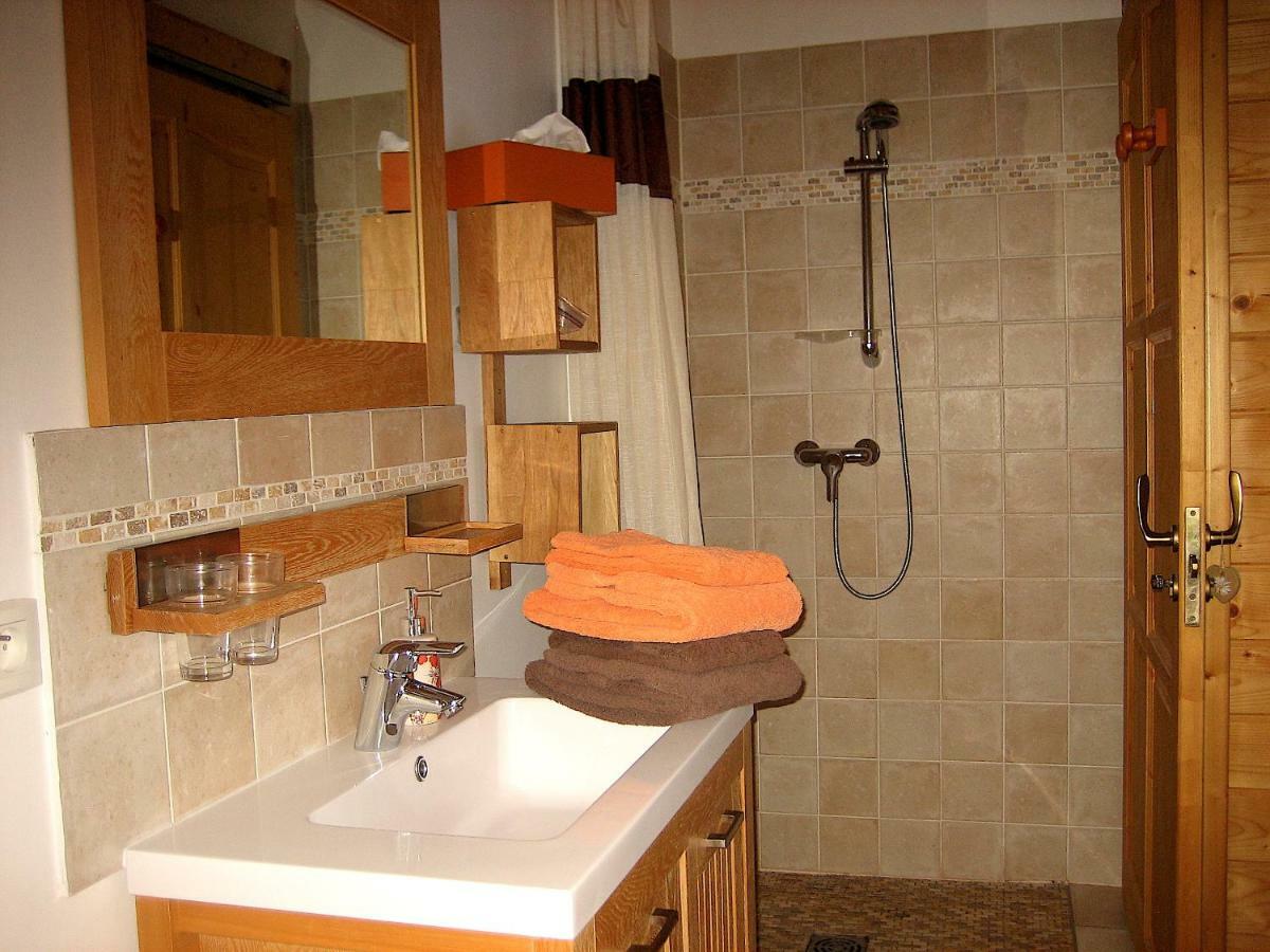 Chambres D'Hotes La Pierre D'Oran LʼArgentière-la-Bessée Bagian luar foto