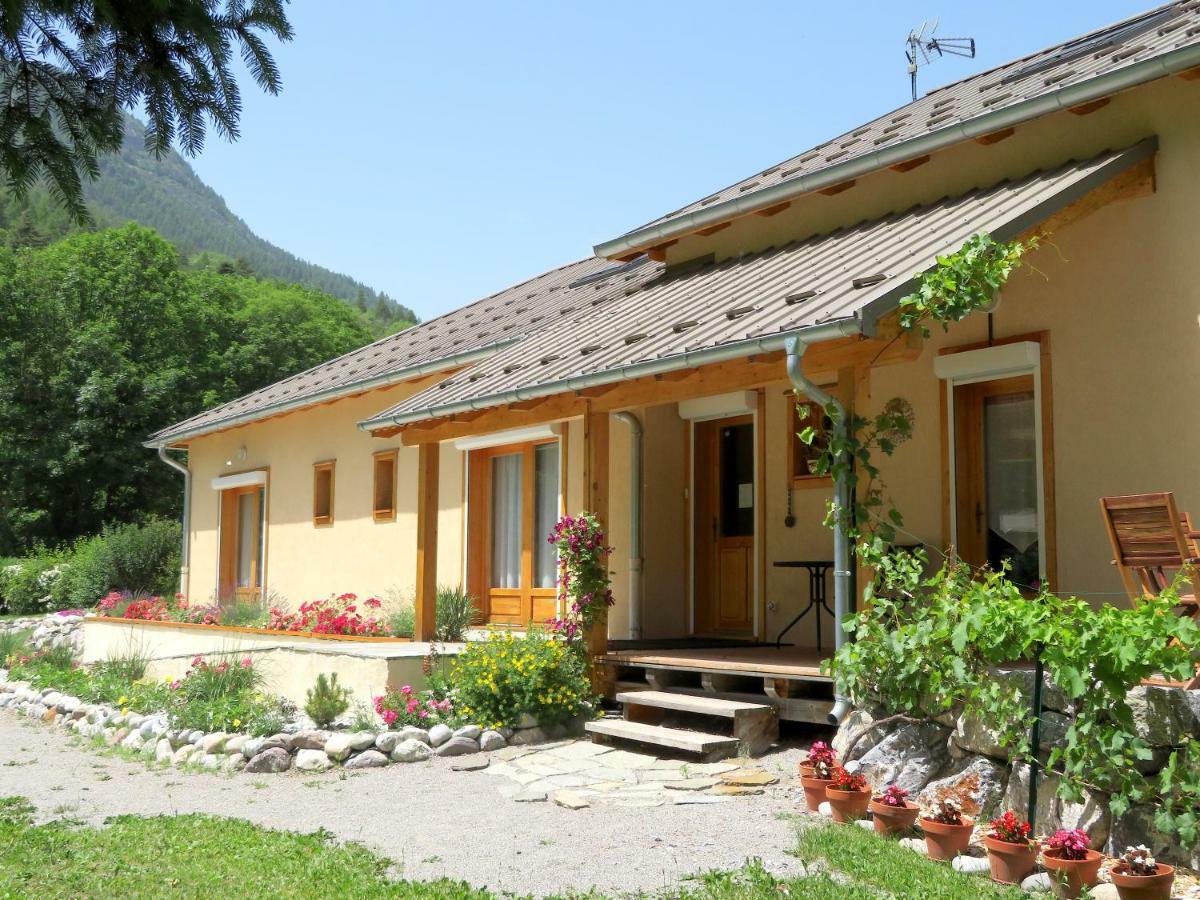 Chambres D'Hotes La Pierre D'Oran LʼArgentière-la-Bessée Bagian luar foto